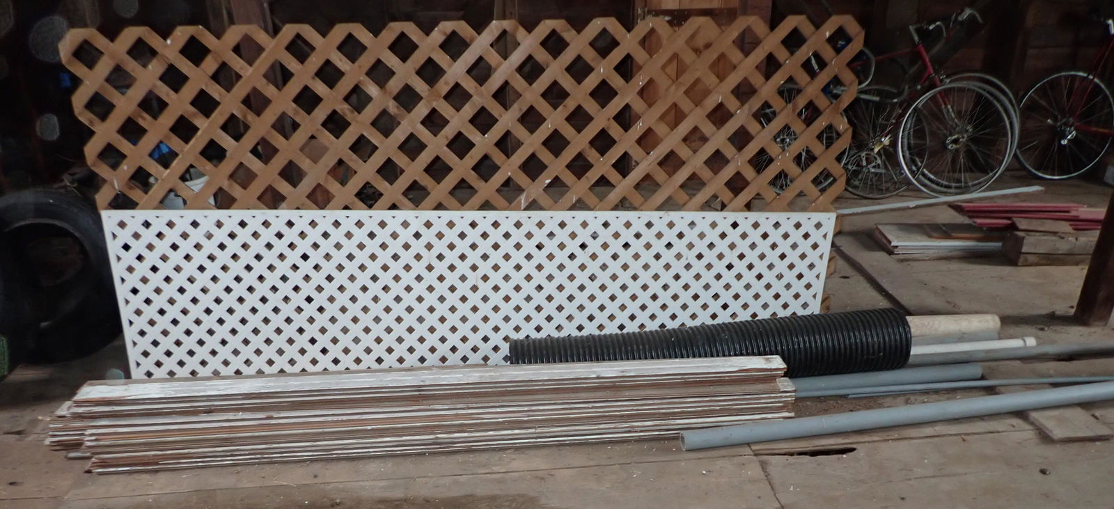 Lattice Lumber Hand Hewn Barn Beam (1 of 7)