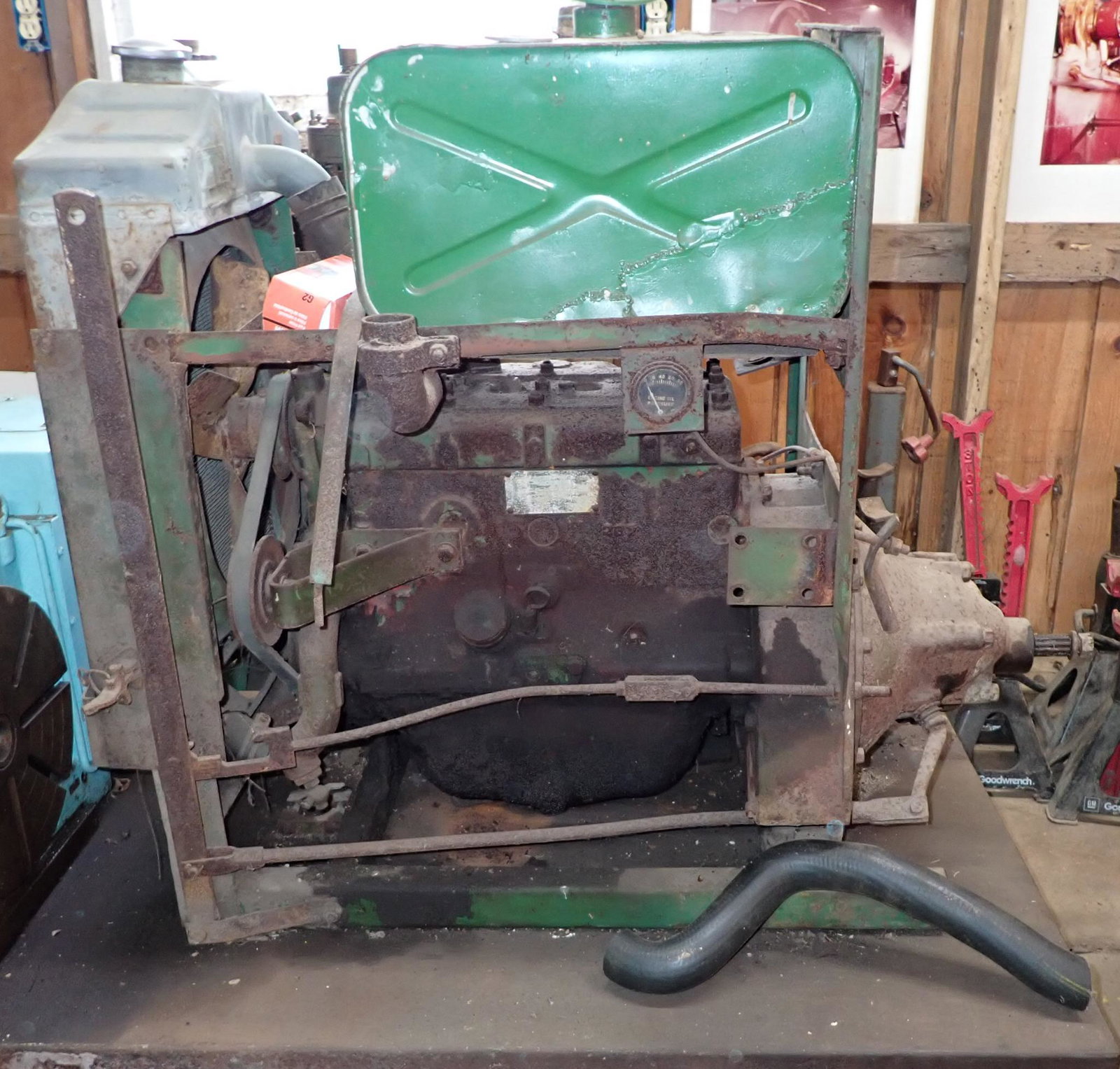 Engine: Does not include cart. Pick up before noon only