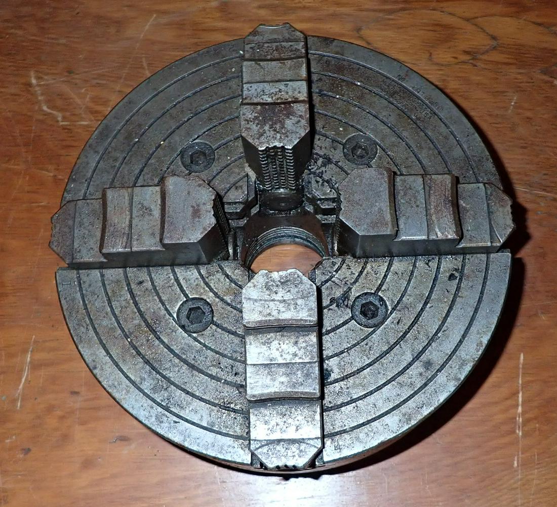 10" Lathe Chuck (1 of 4)
