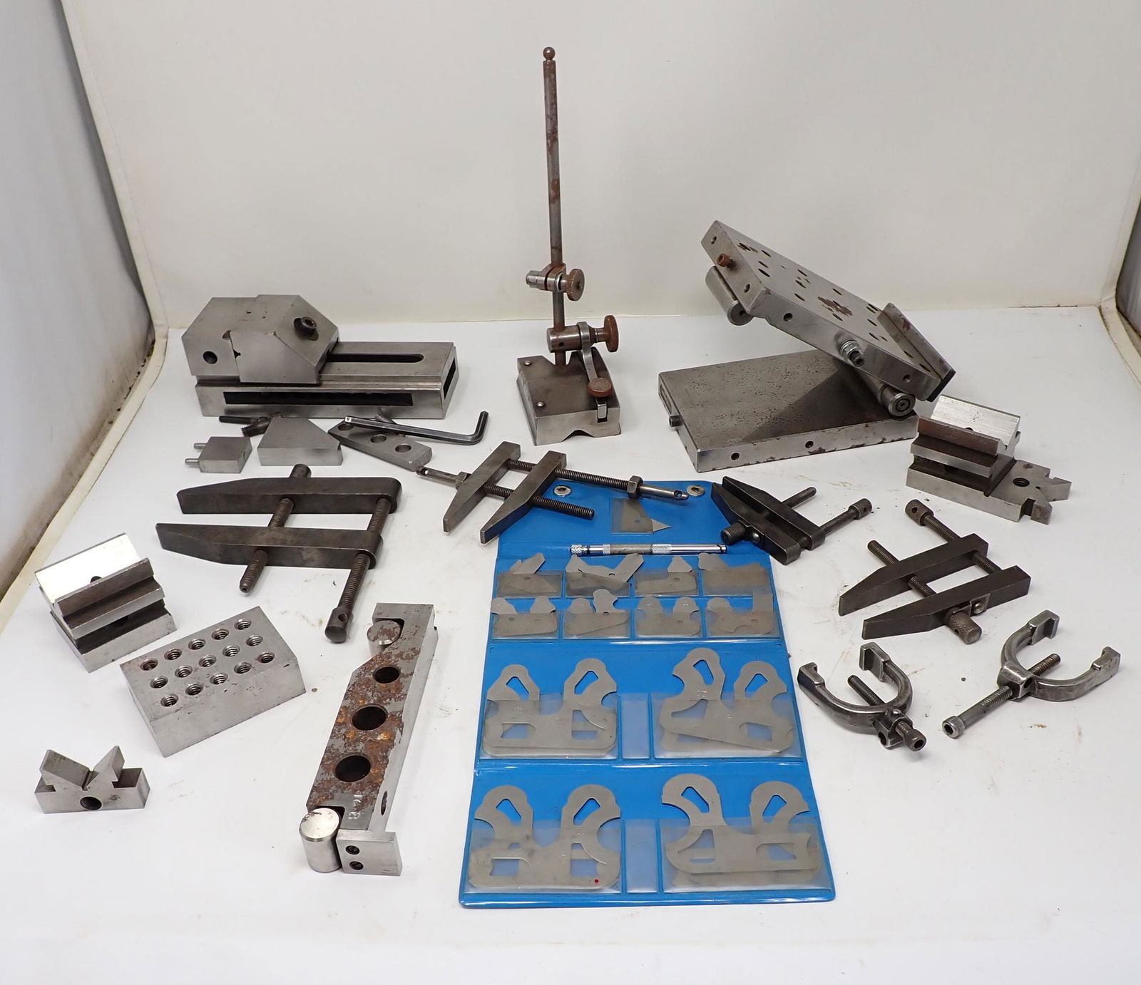 Machinist V Blocks Gauges Clamps Misc Tools (1 of 7)