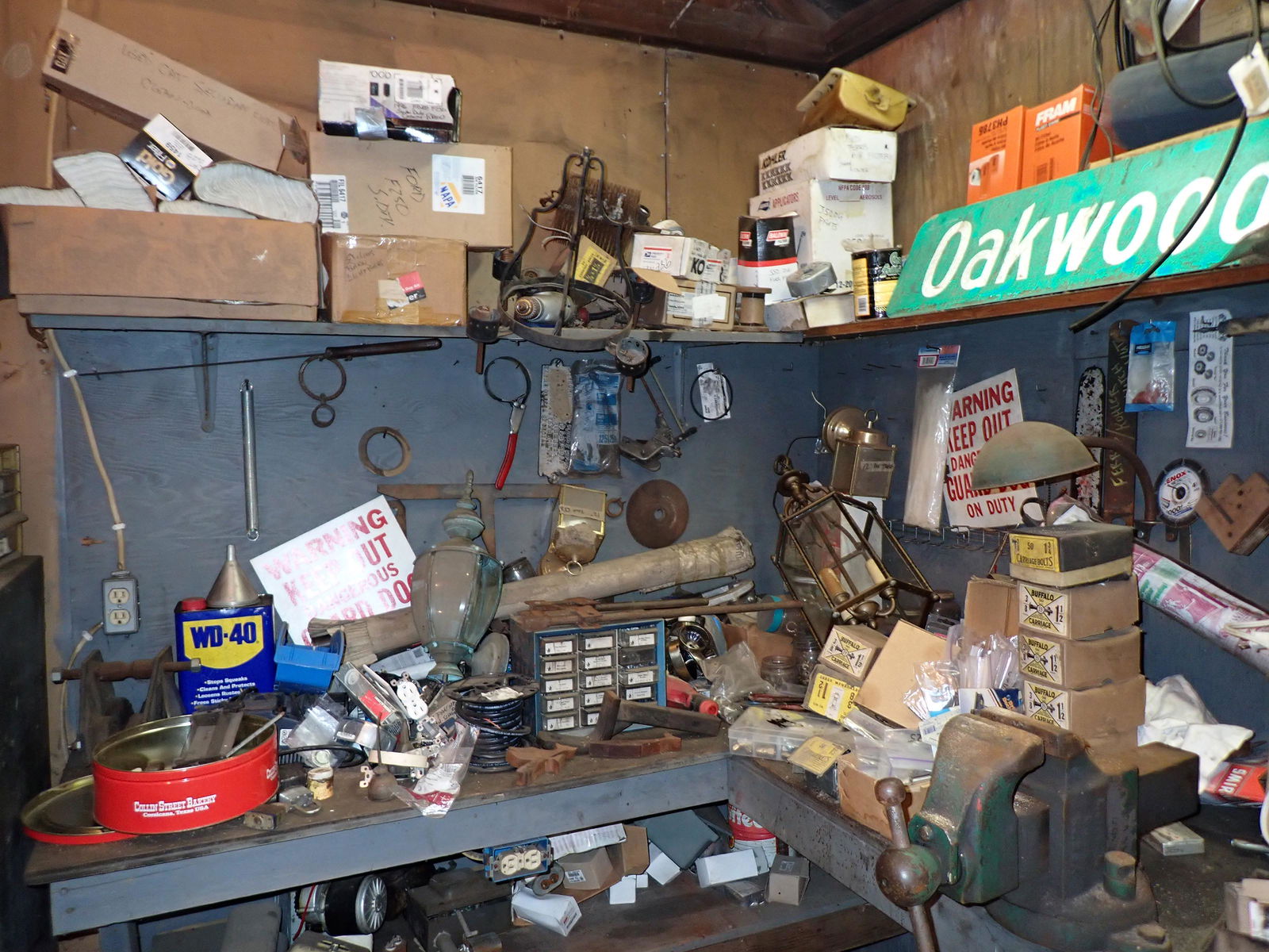 Contents of Workbench (1 of 13)