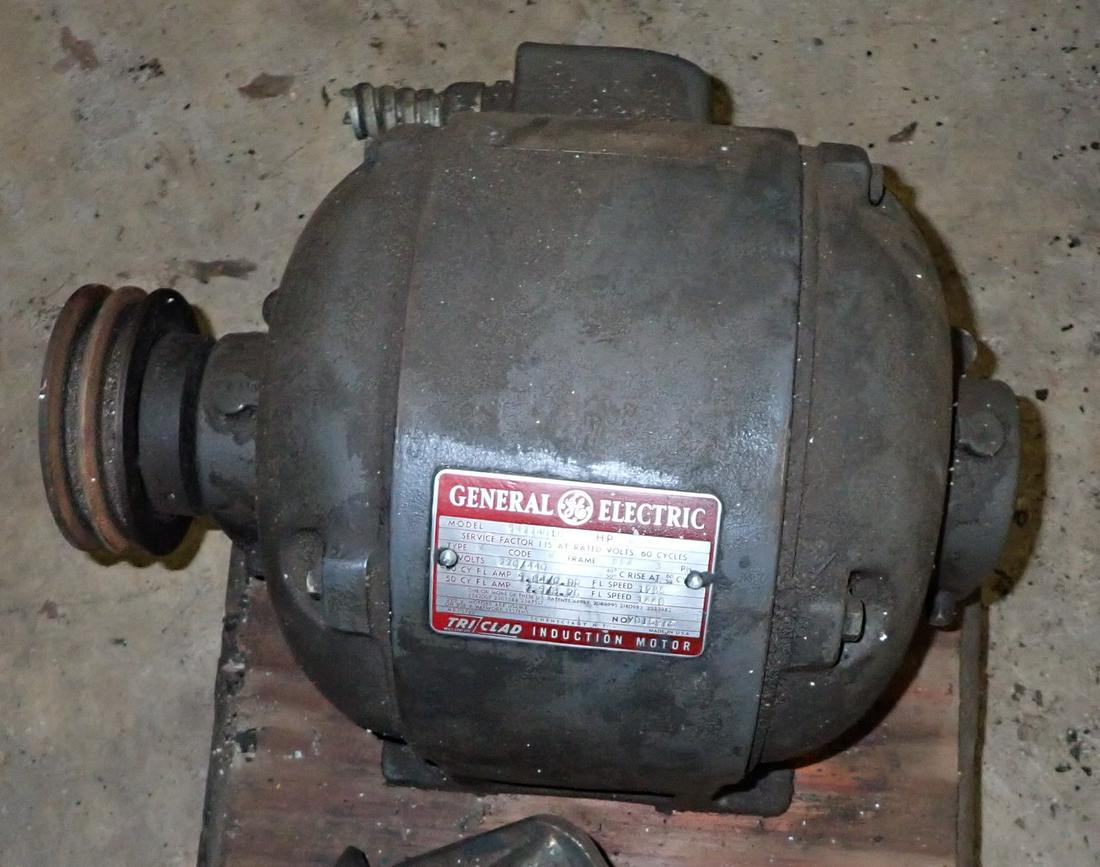 General Electric 5K224D10 Electric Motor (1 of 4)