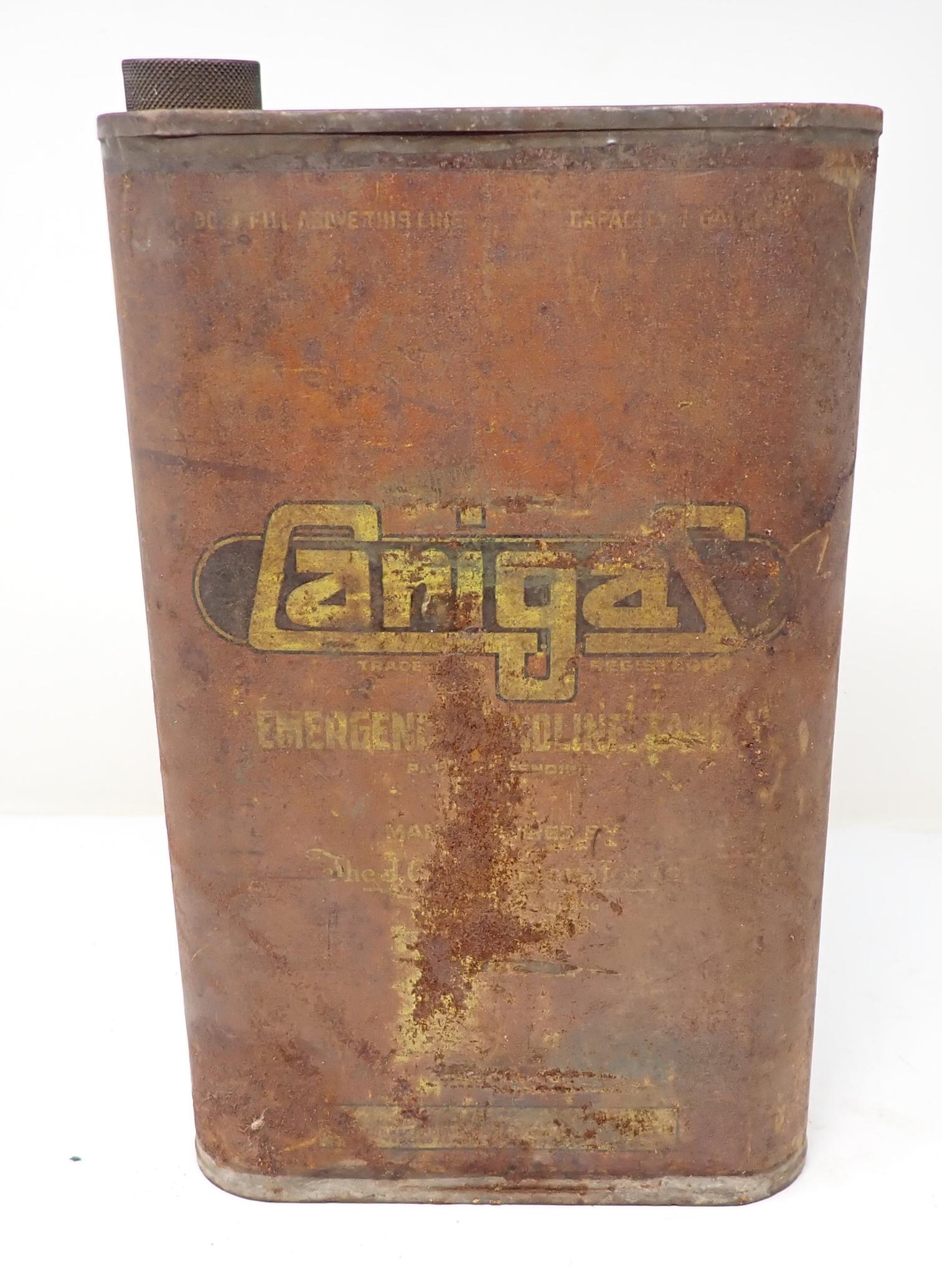 Canigas Emergency Gas Can (1 of 3)