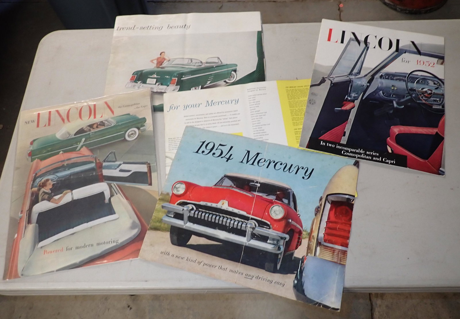 Lincoln Car Brochures & Misc Literature (1 of 2)