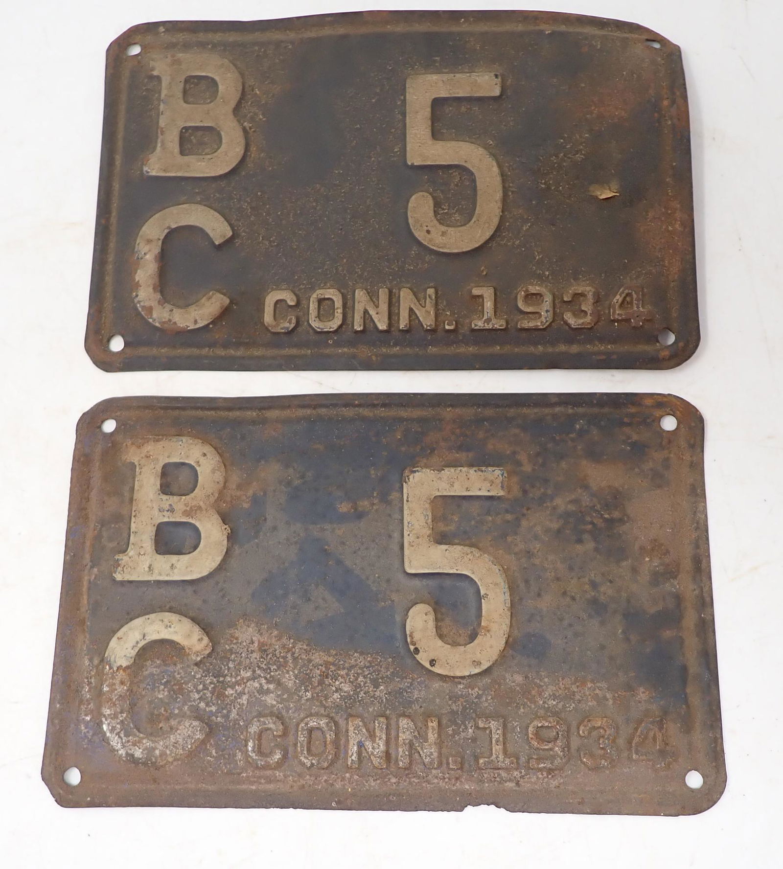 1934 Connecticut License Plates (1 of 1)