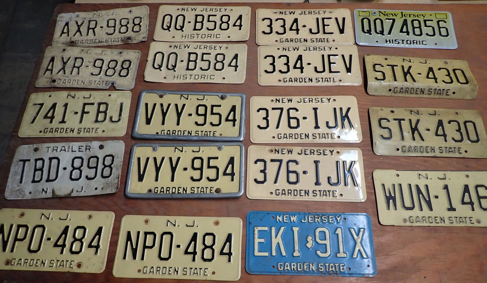 19 Vintage New Jersey License Plates (1 of 5)