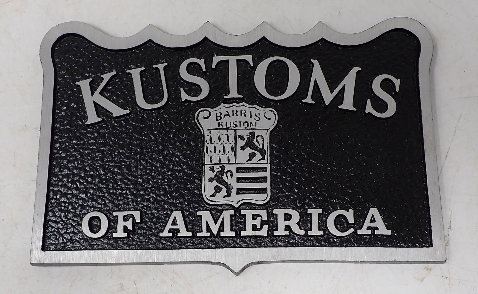 Barris Kustom's Cast Aluminum Plaque (1 of 1)