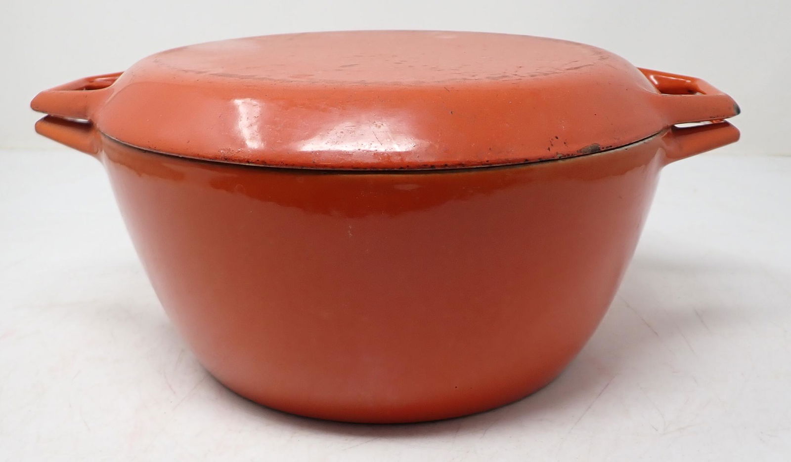 Danish Cast Iron Enameled Dutch Oven (1 of 6)