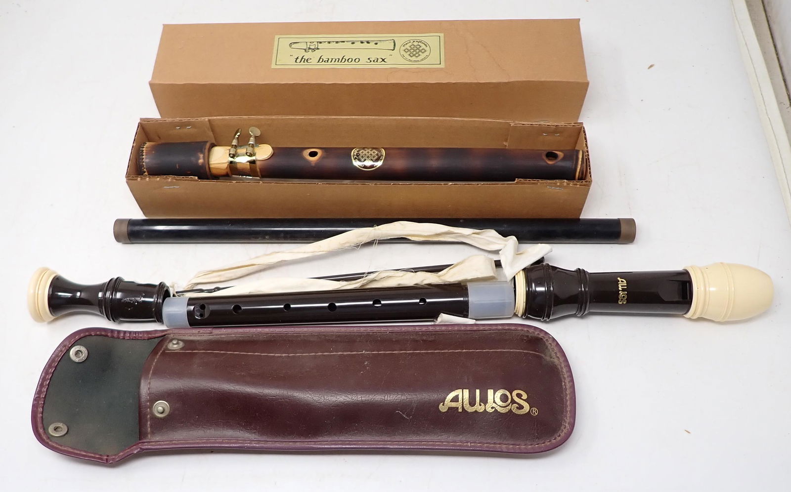 Flute Aulos Recorder & Bamboo Sax: Getting all pictured