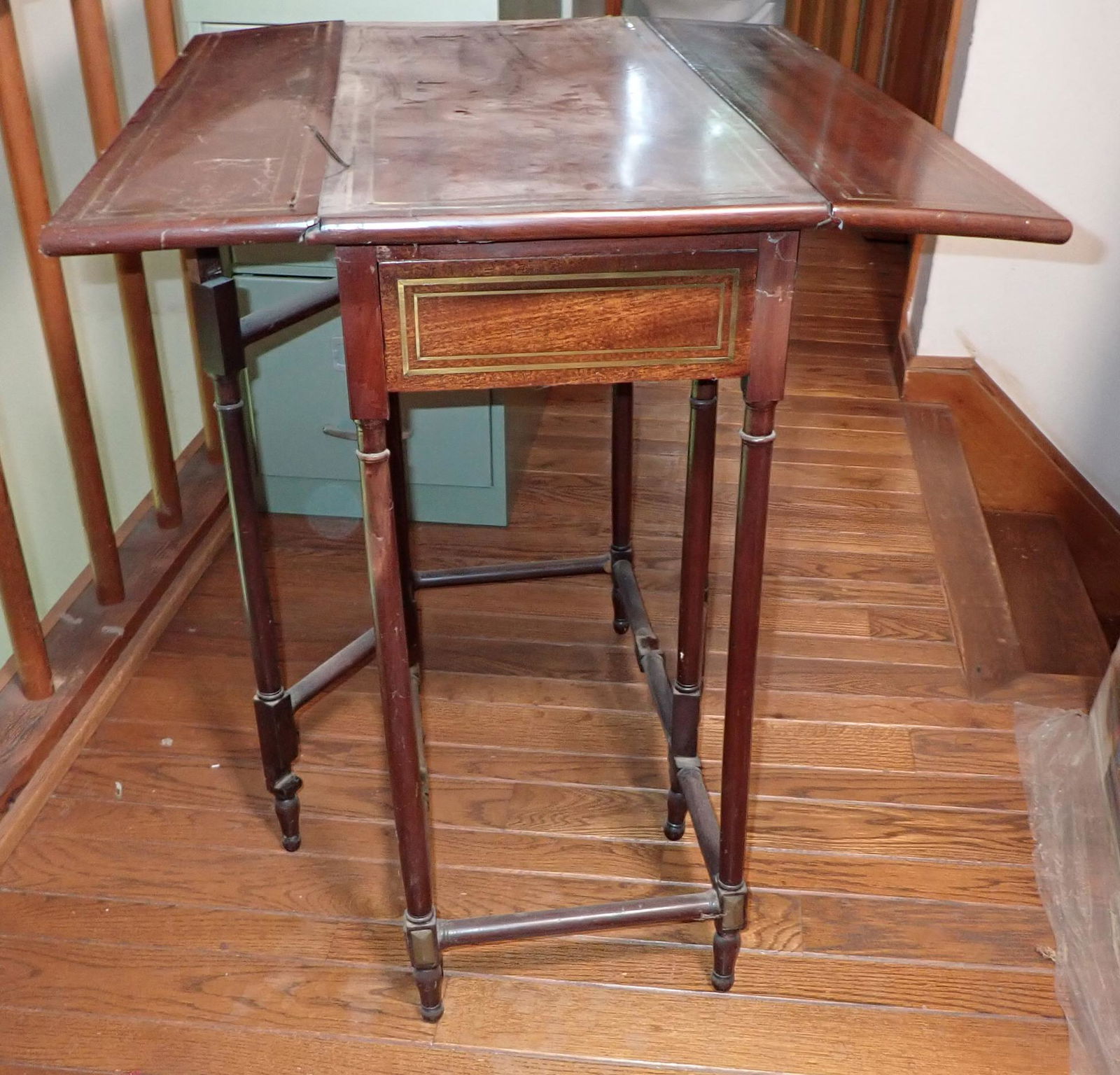 George III Gate Leg Tea Table w/ Brass Inlay (1 of 9)