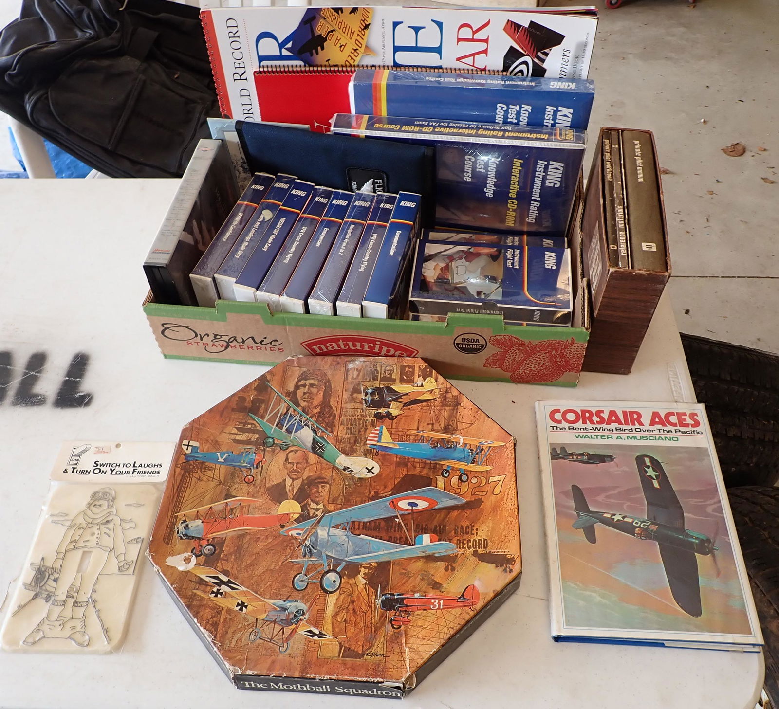 King Aviation VHS Tapes Puzzle Switch Plate Cover (1 of 4)