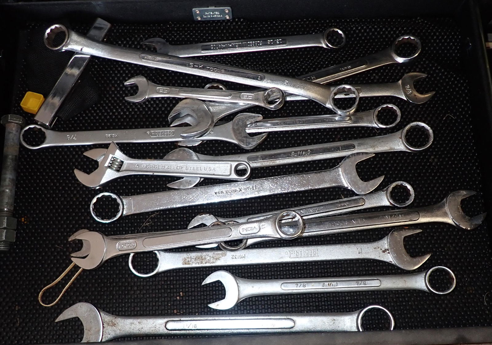 Large Lot of Misc Wrenches & Toolbox (1 of 3)