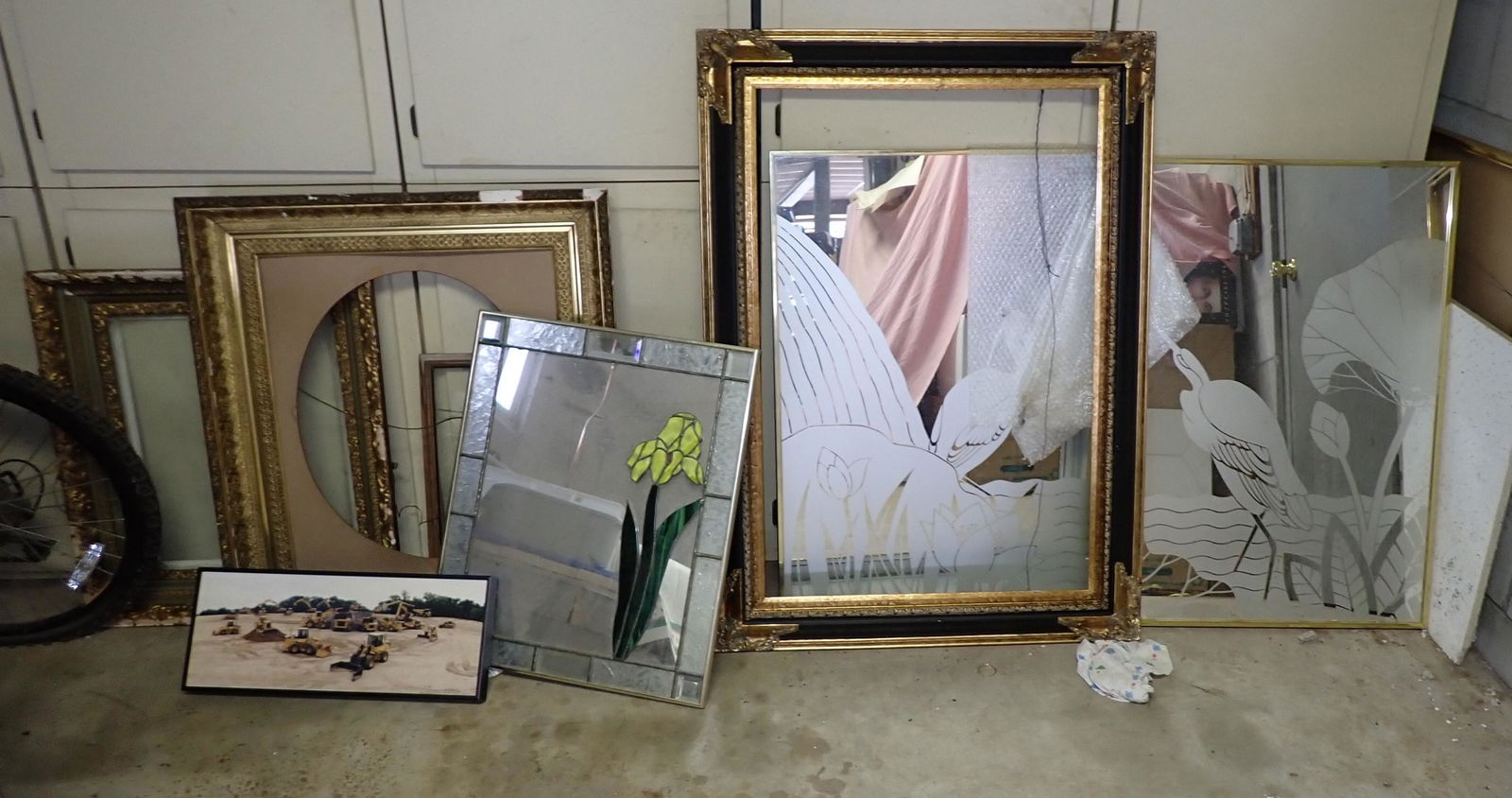 Mirrors Prints Picture Frames (1 of 4)