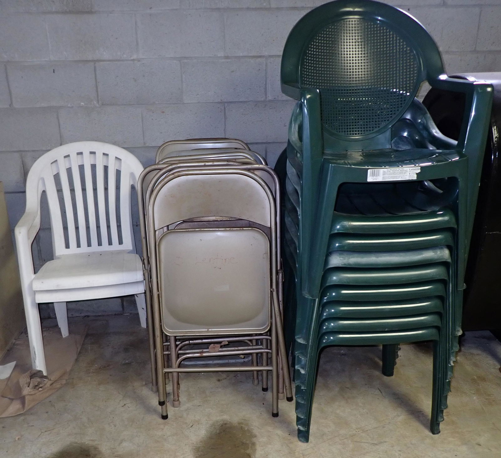 Metal Folding Chairs Plastic Lawn Chairs (1 of 4)