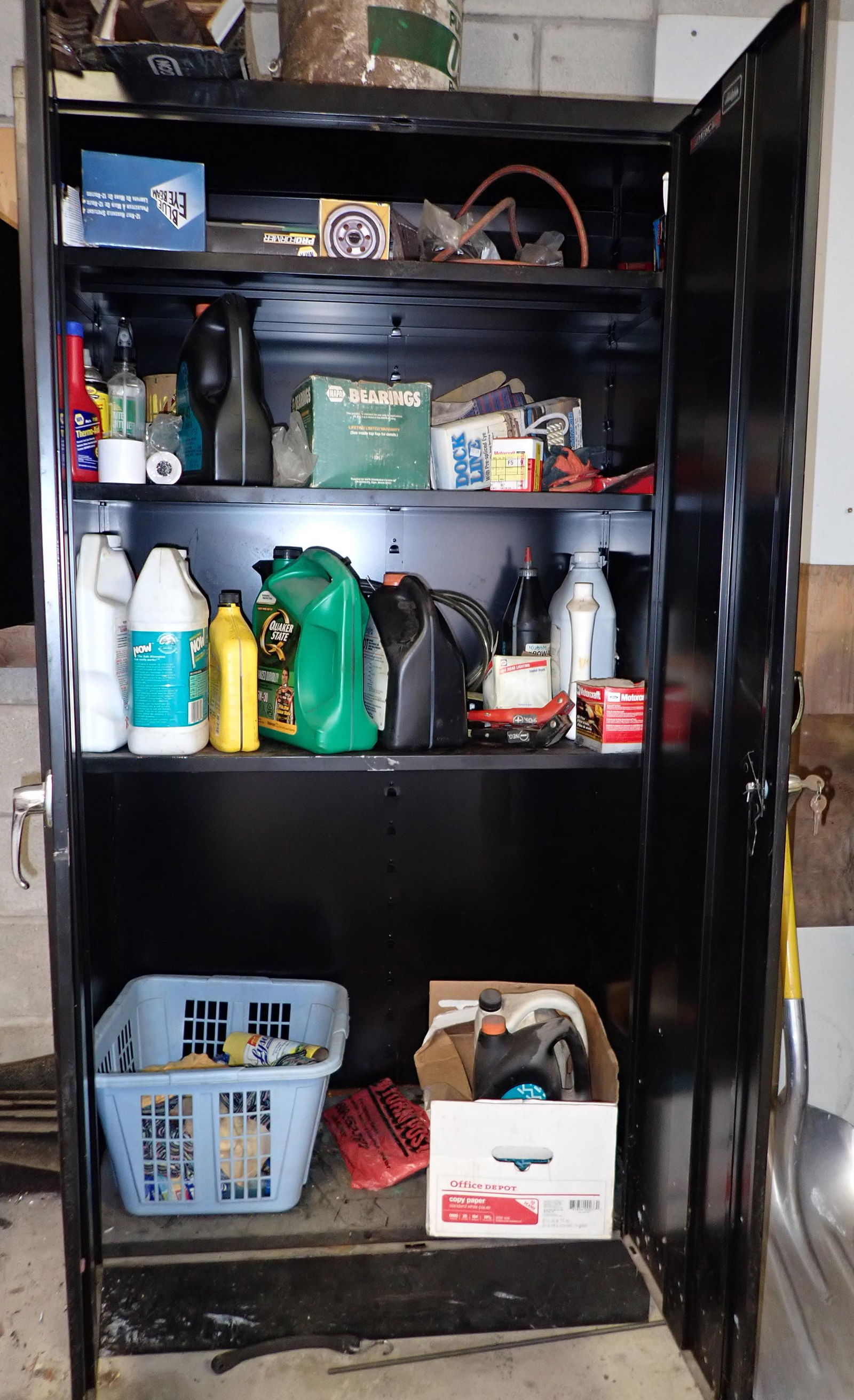 2 Door Metal Cabinet and Contents (1 of 4)