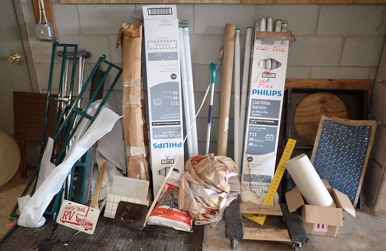 Lightbulbs Tomato Stakes Misc (1 of 7)