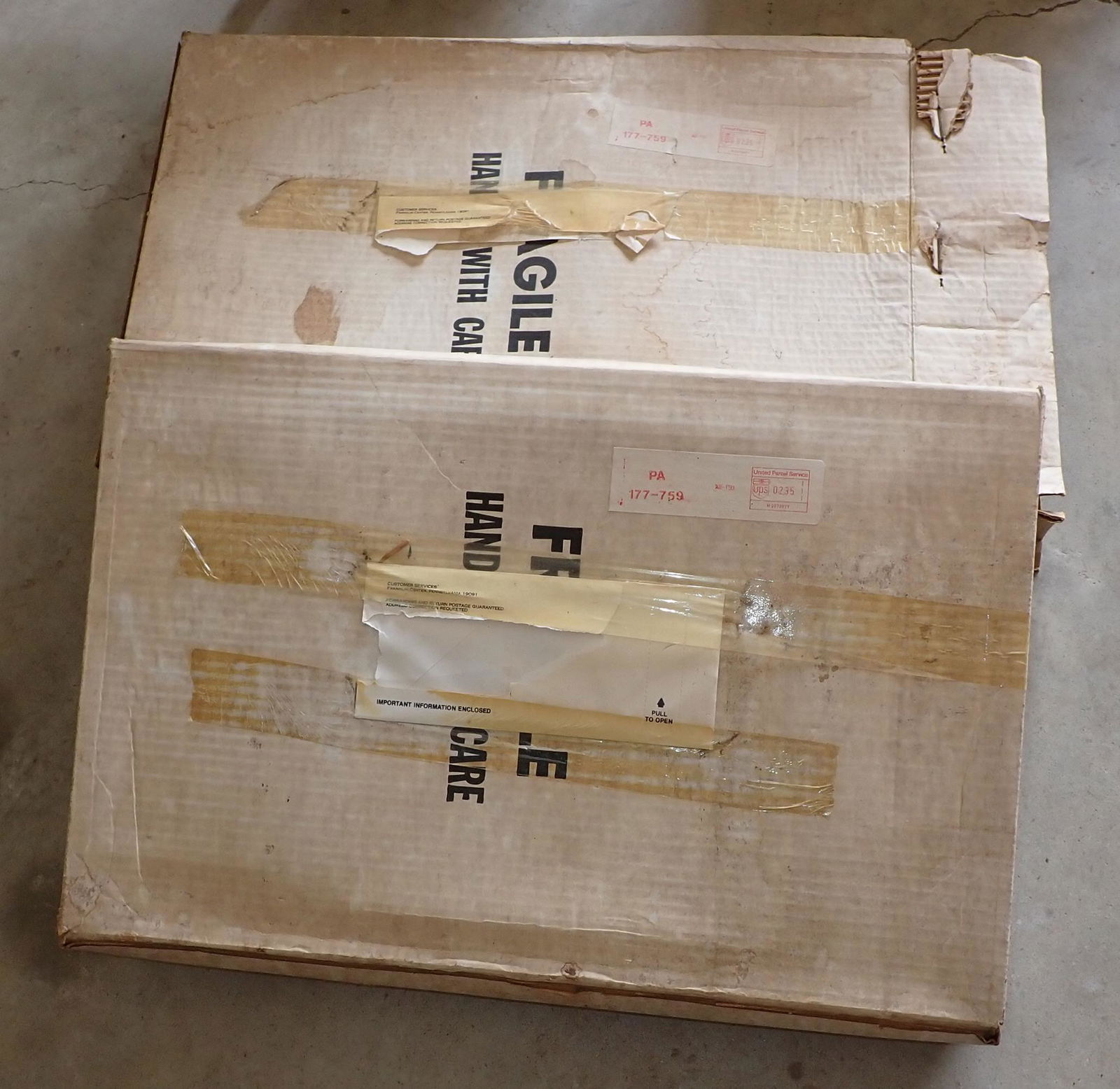 2 Display Cases (1 of 3)