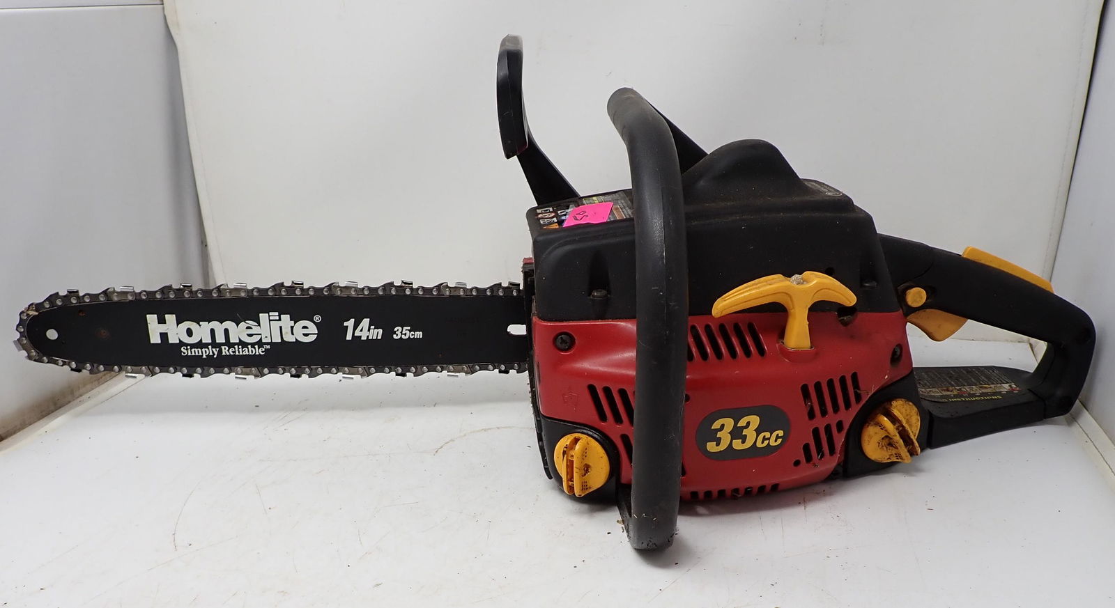 Homelite 14" Chainsaw (1 of 1)