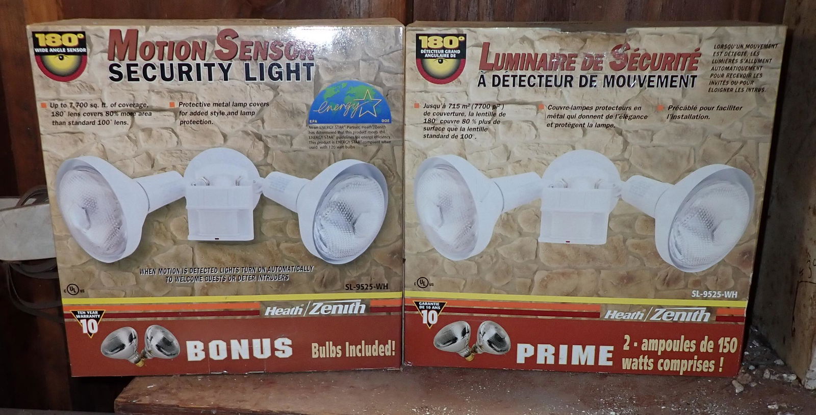 Heath Zenith Motion Lights (1 of 1)