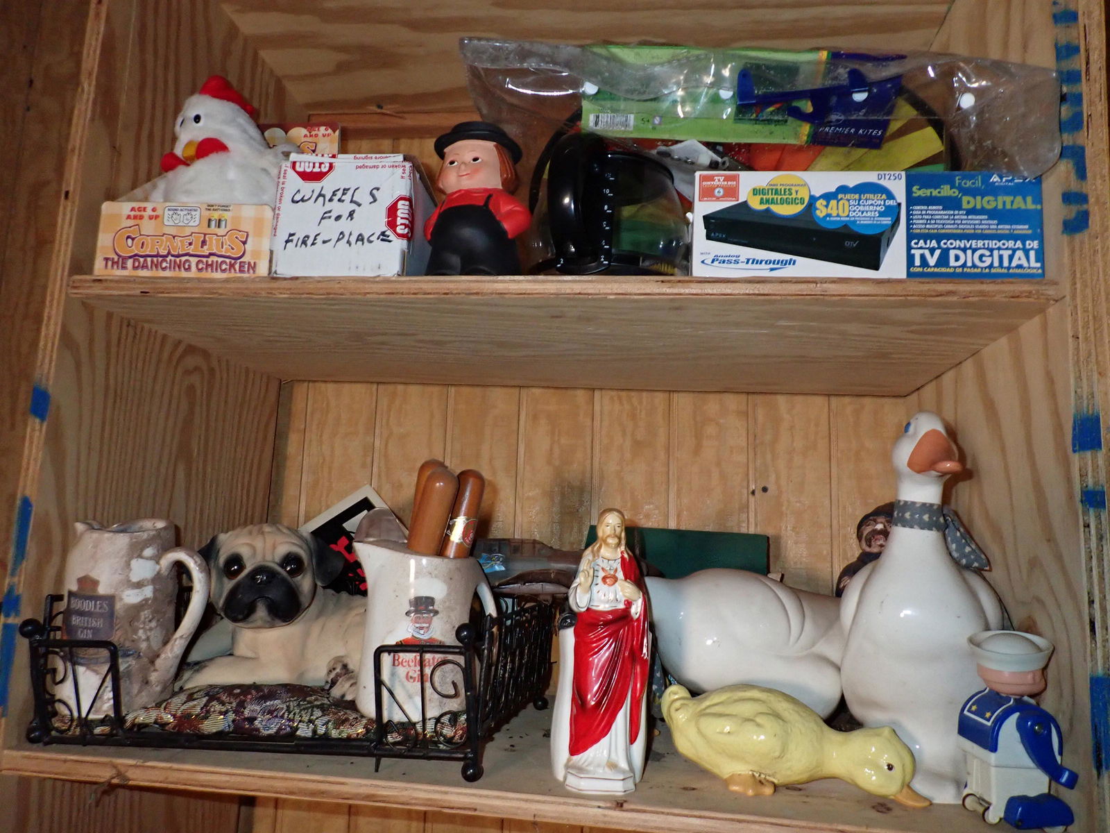 Figurines Pitchers Religious & Misc (1 of 5)