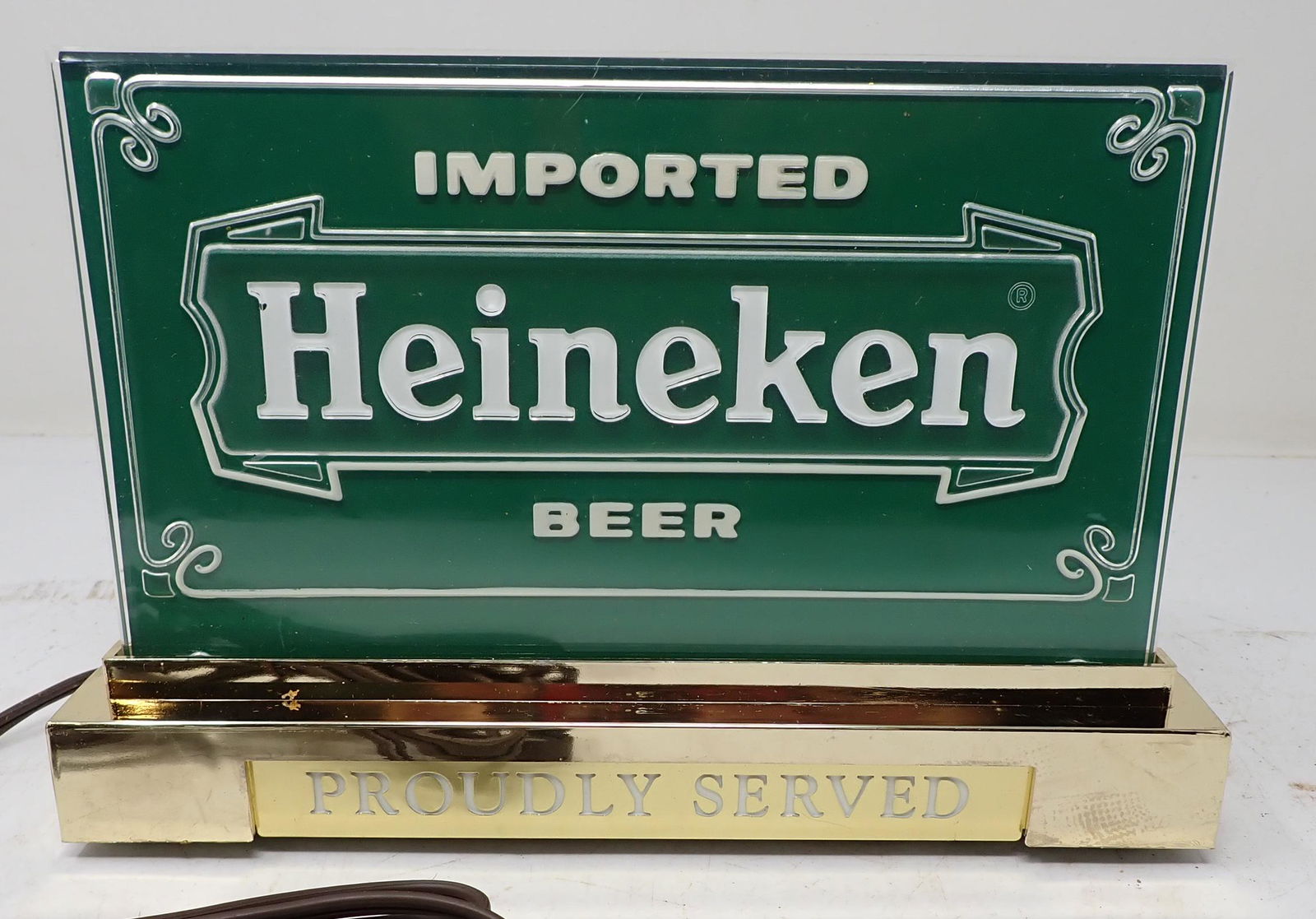 Heineken Lighted Beer Sign (1 of 3)