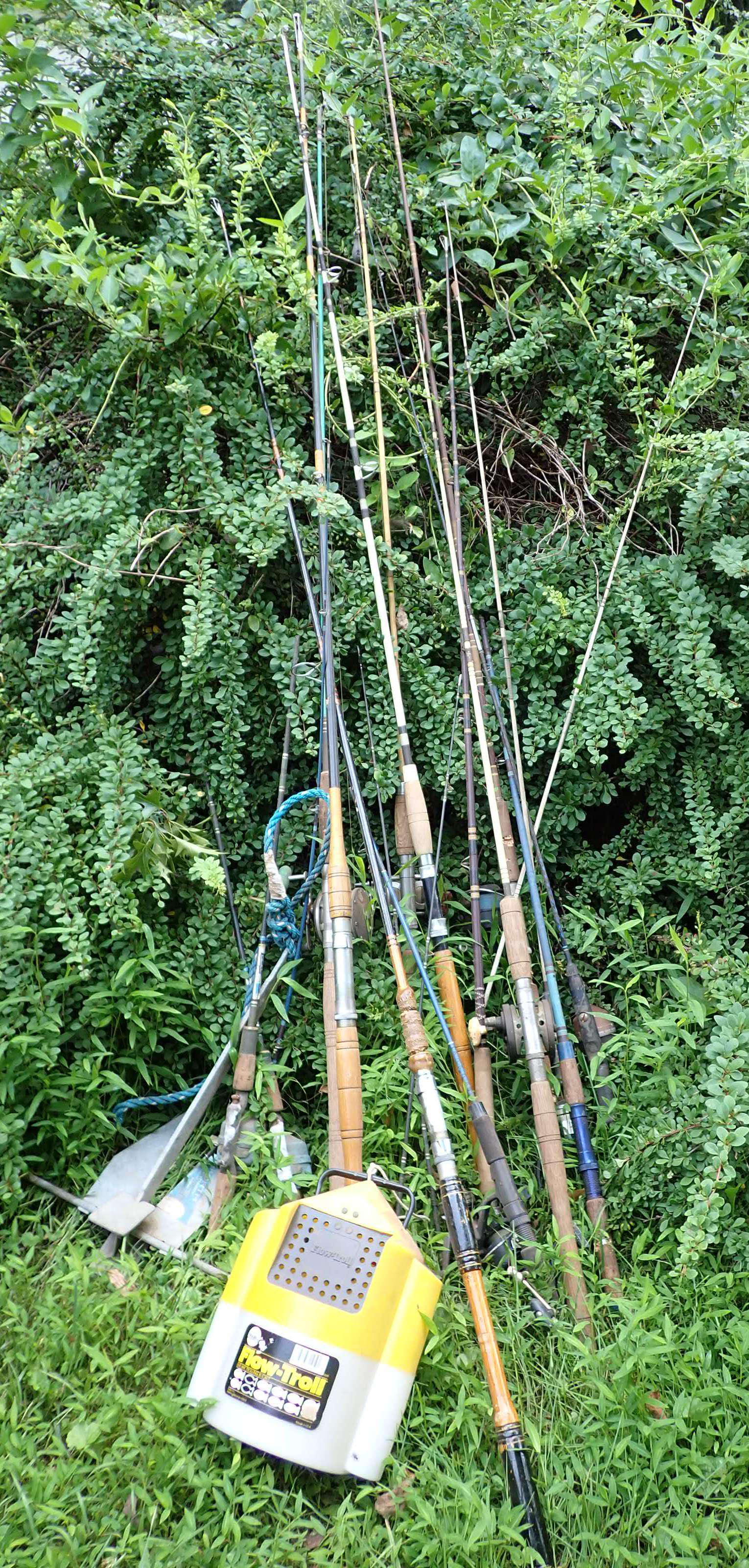 Fishing Poles Bait Can and Anchor: Getting all pictured