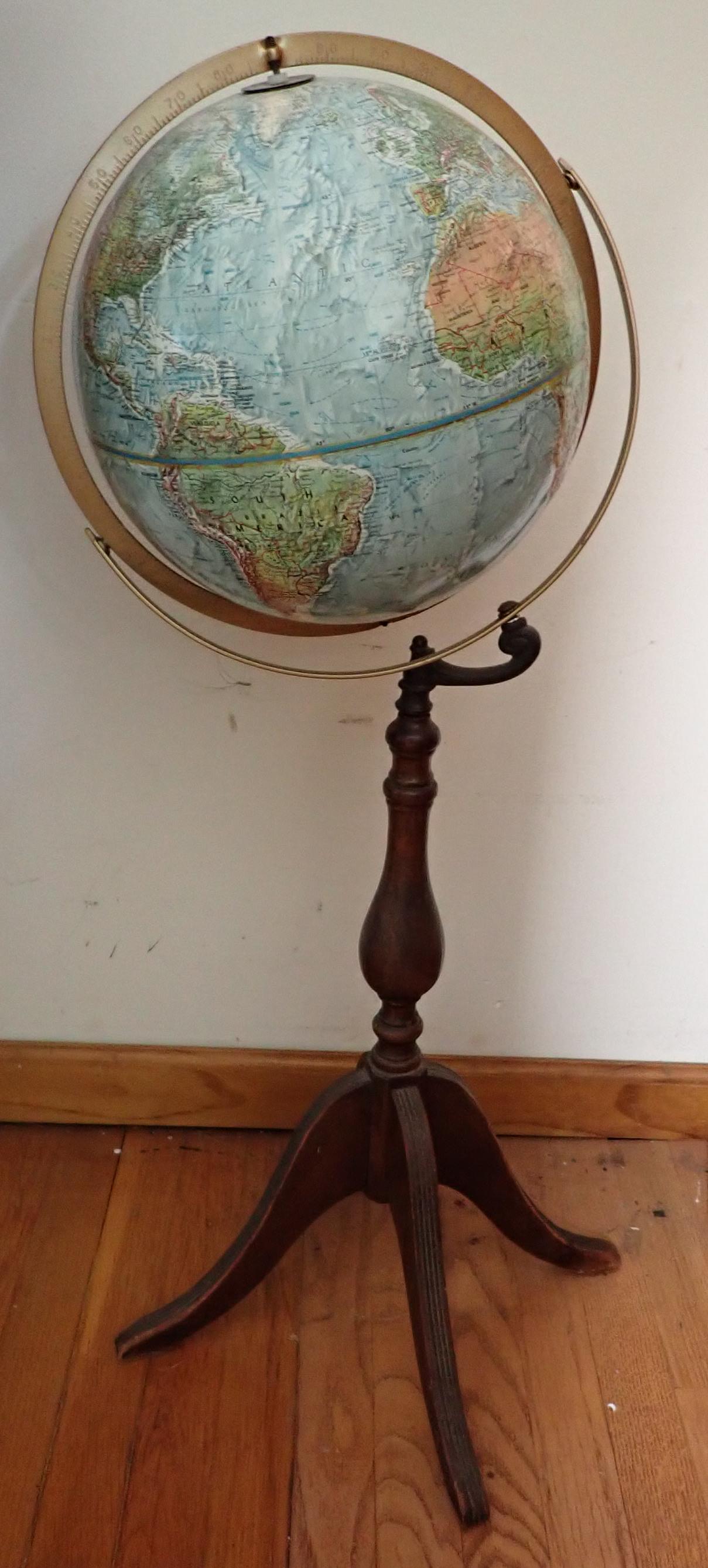 Replogle Land & Sea 12" Globe (1 of 3)