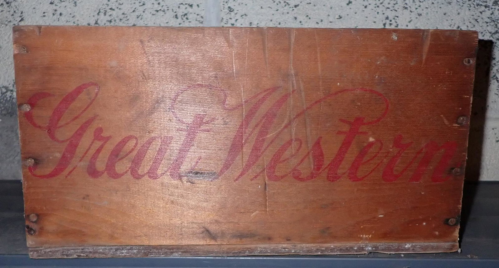 Great Western Wine Wooden Crate: Approx 10 3/4" x 14 1/2" x 7 1/2" tall