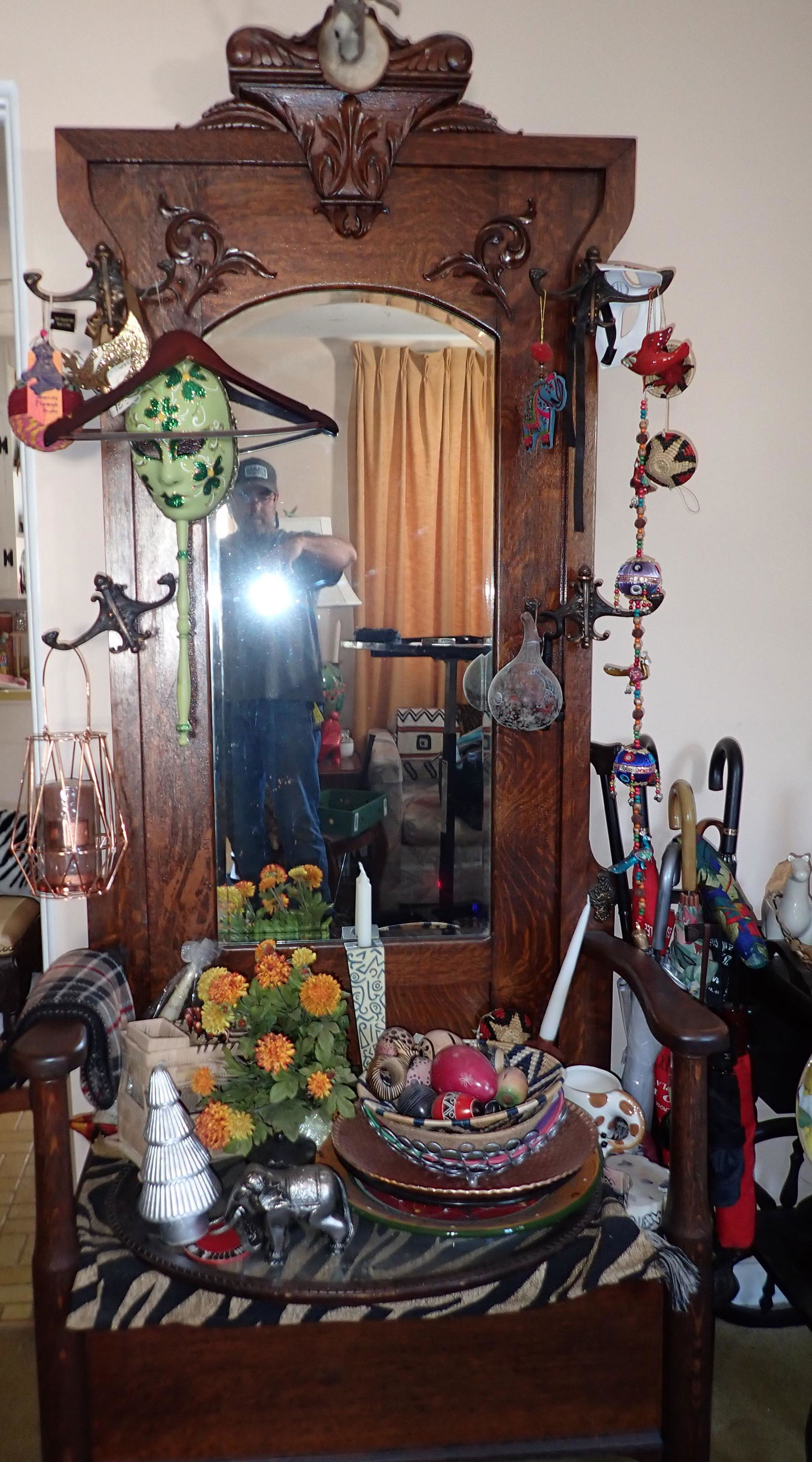 Decorator Items incl Stone Decorated Eggs (1 of 7)