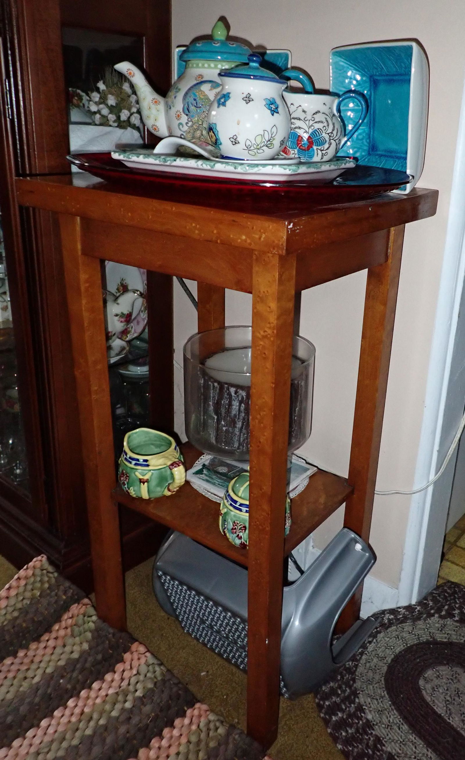 Dutch Wax Teapot Creamer Sugar Plant Stand (1 of 4)