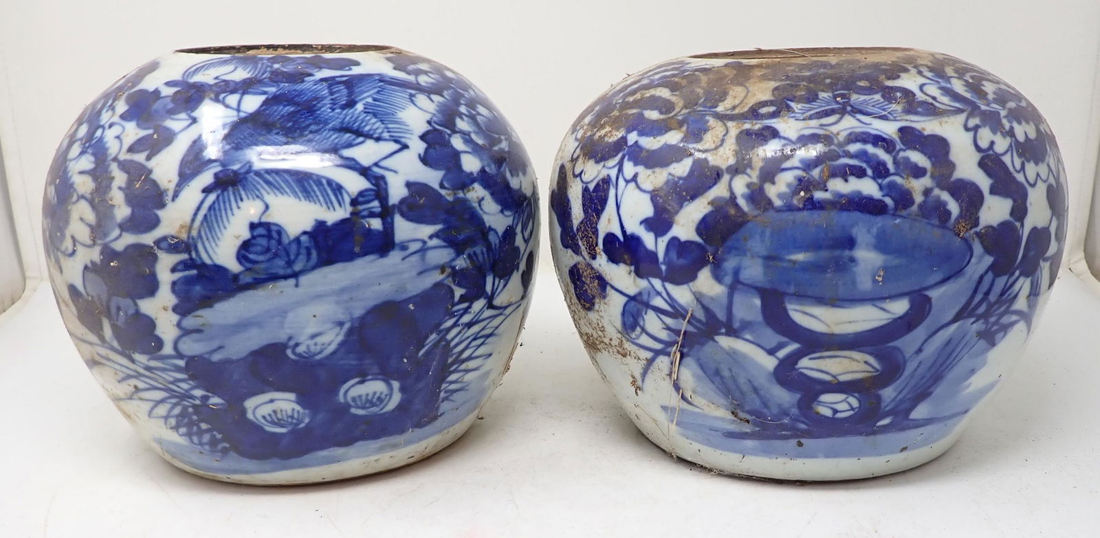 2 Chinese Tea Jars (1 of 6)