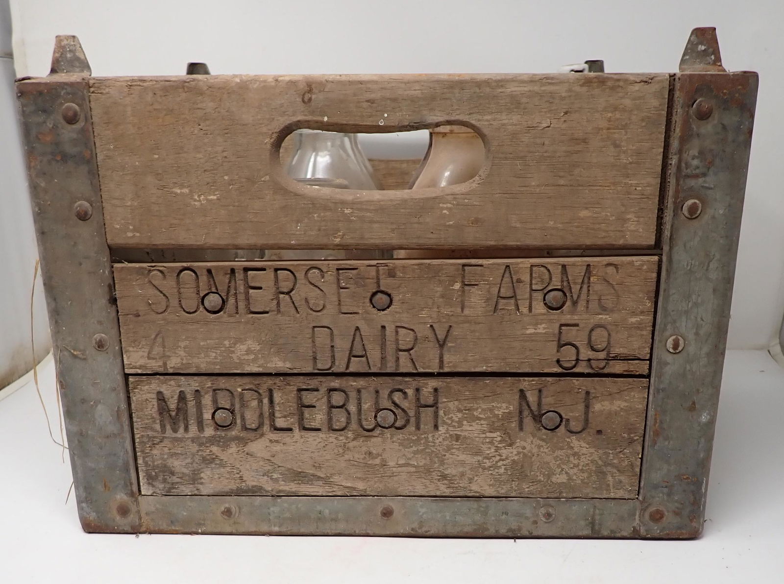 Somerset Dairy Farms Crate w/ Milk Bottles (1 of 3)