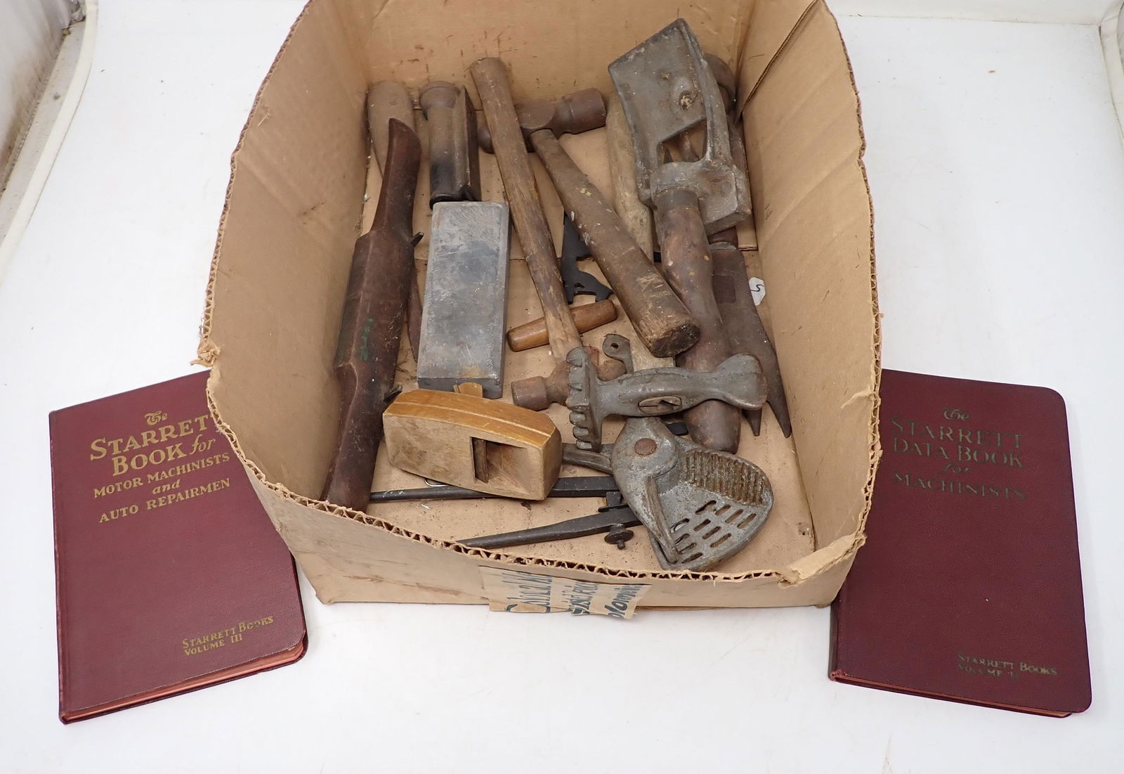 Antique / Vintage Tools Starrett Data Books (1 of 4)