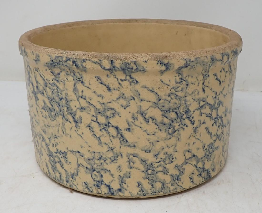 RRP Roseville Crock: Approx 8 1/4" in diameter and 5" tall