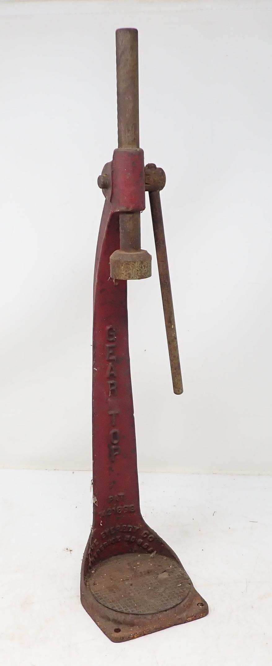 Everedy Gear Top Bottle Capper (1 of 2)