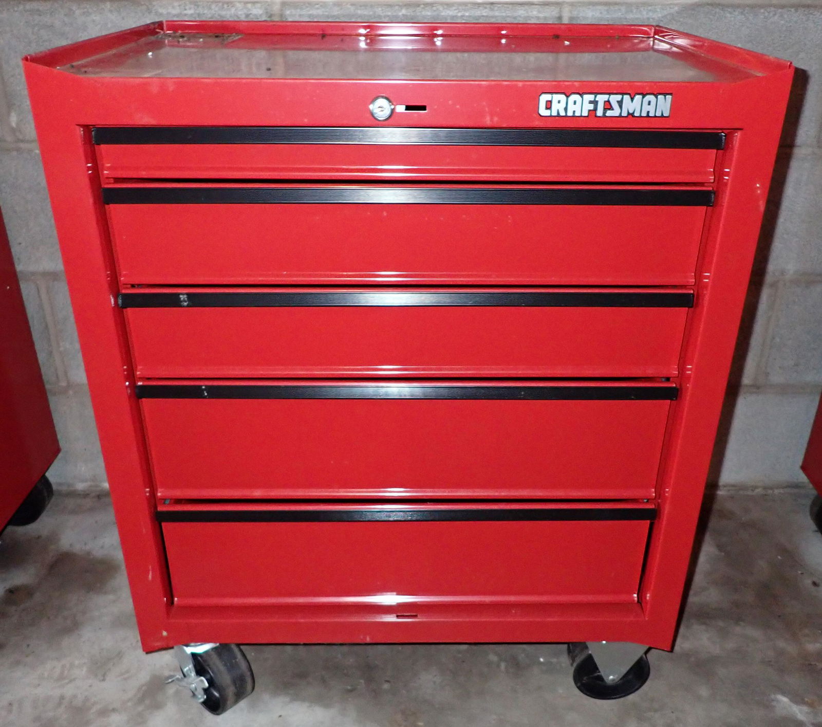 Craftsman Rolling Toolbox (1 of 2)