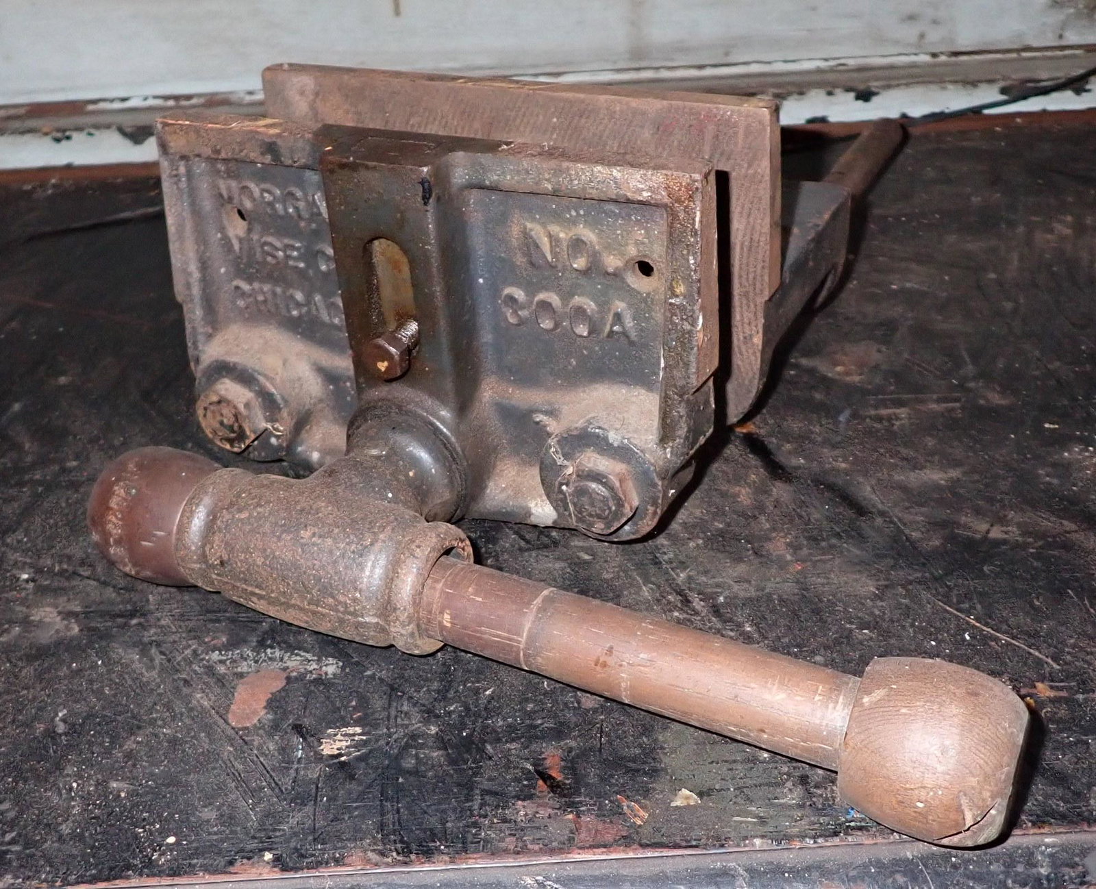 Morgan 300A Carpenters Woodworking Vise: Approx 7" jaws