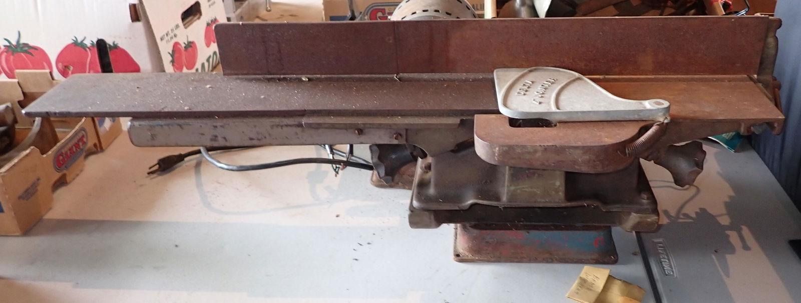 Delta 4" Jointer (1 of 3)