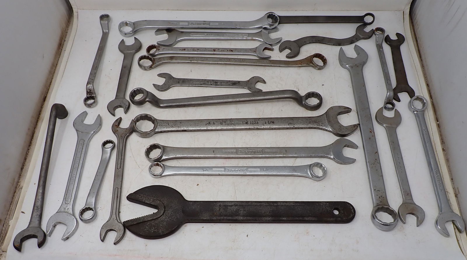 Wrenches incl Williams (1 of 4)