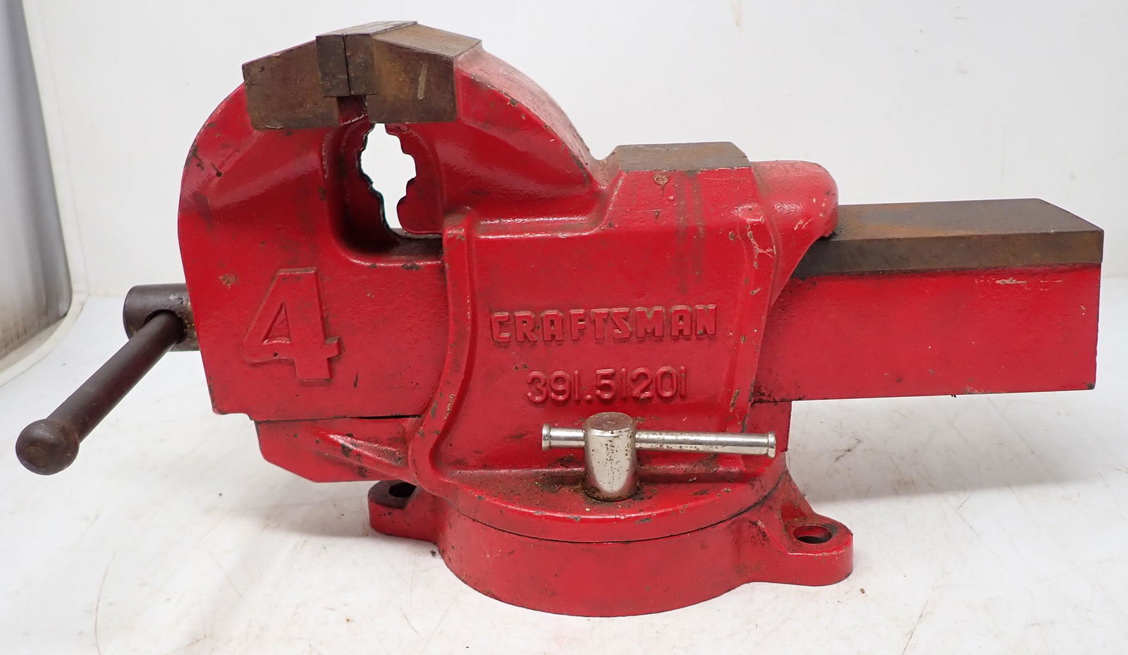 Craftsman 4" Swivel Vise (1 of 2)