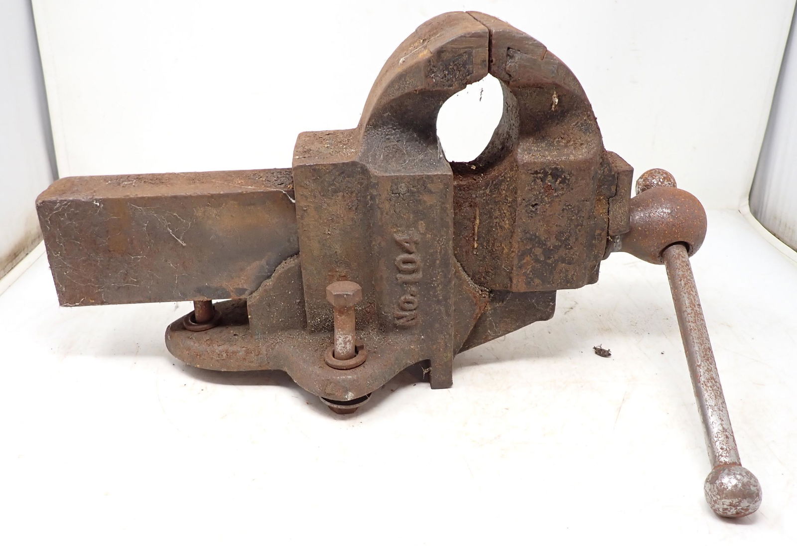 Chas Parker No. 104 Vise: 4" jaws