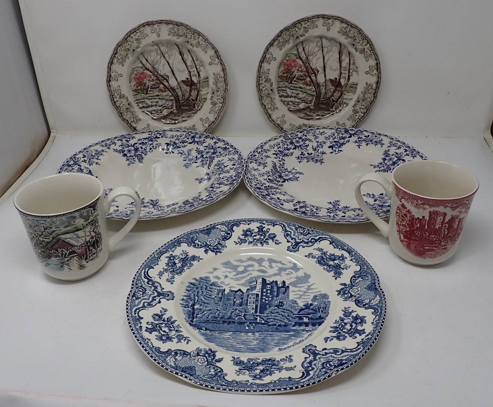 Spode Cups and Plates: Largest plates are approx 10" in diameter
