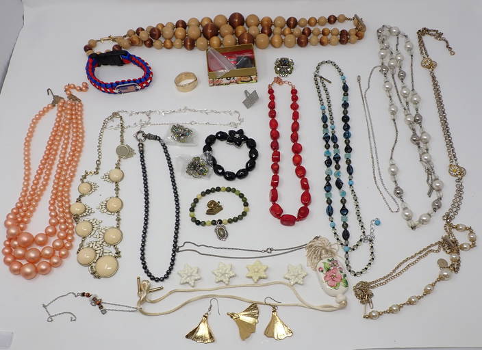 Costume Jewelry , Including Sterling Sep 12, 2021 M.J. Stasak Jr