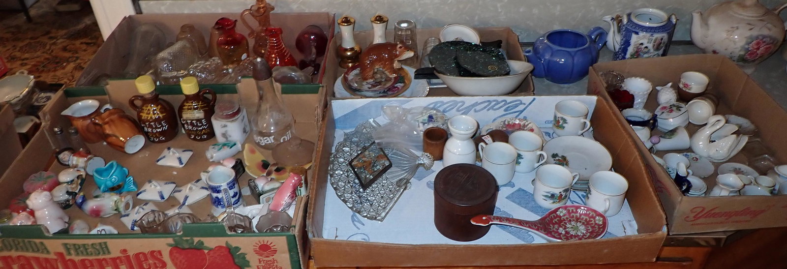 Knick Knacks Misc Porcelain and China and Glassware (1 of 10)