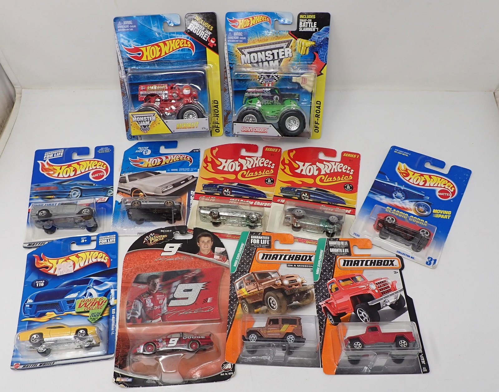 Hot Wheels & Matchboxes in Blister Packs: Getting all pictured.