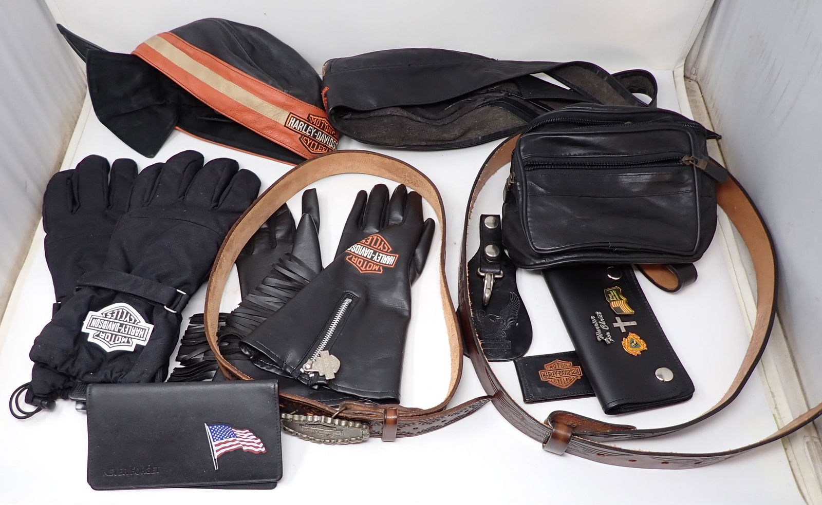 Motorcycle Hats Belts Buckle Wallets (1 of 7)