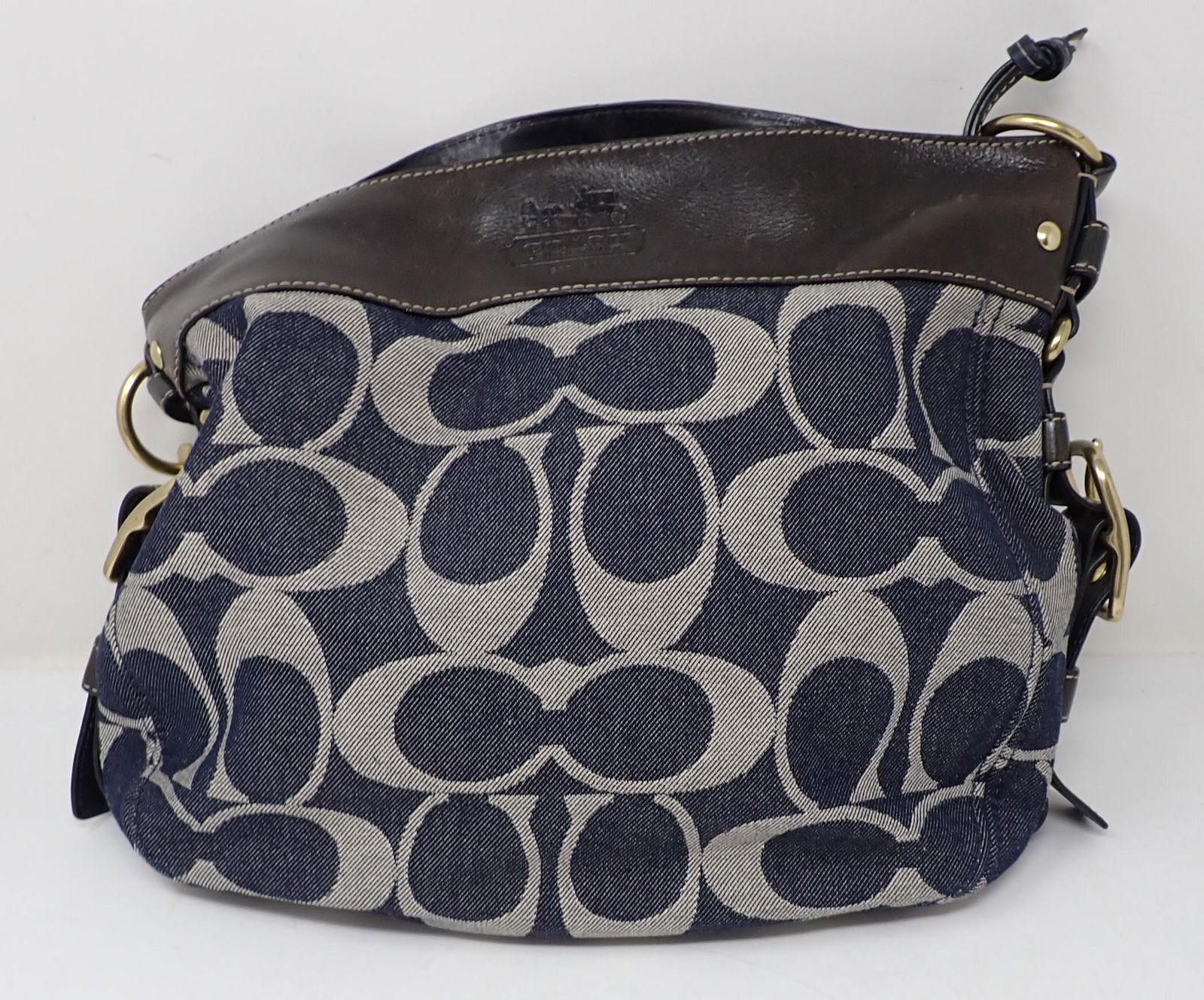 Coach Purse: Apprx 14" x 11"