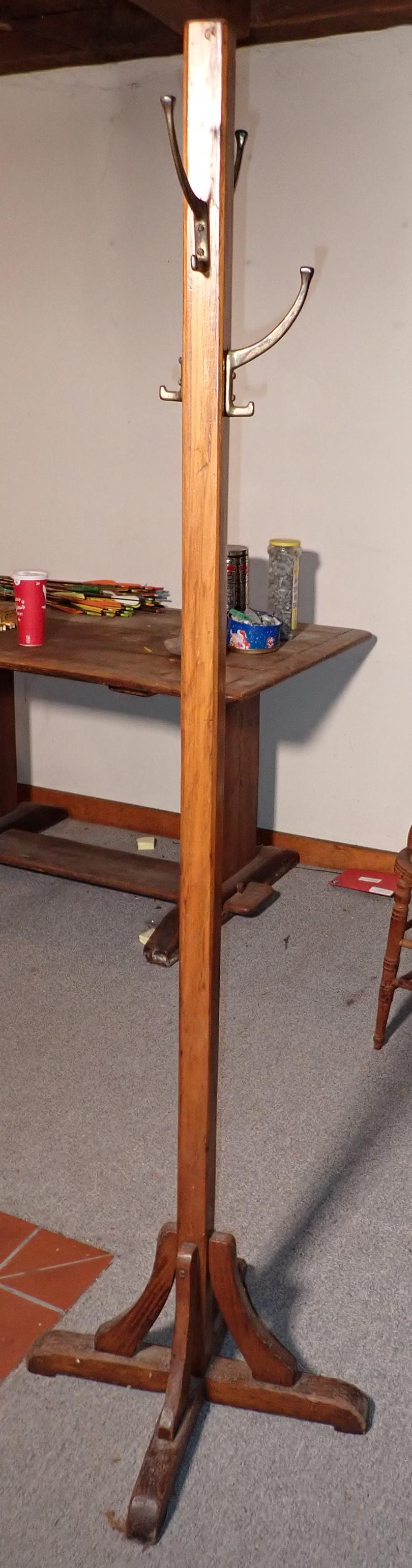 Oak Clothes Tree (1 of 3)