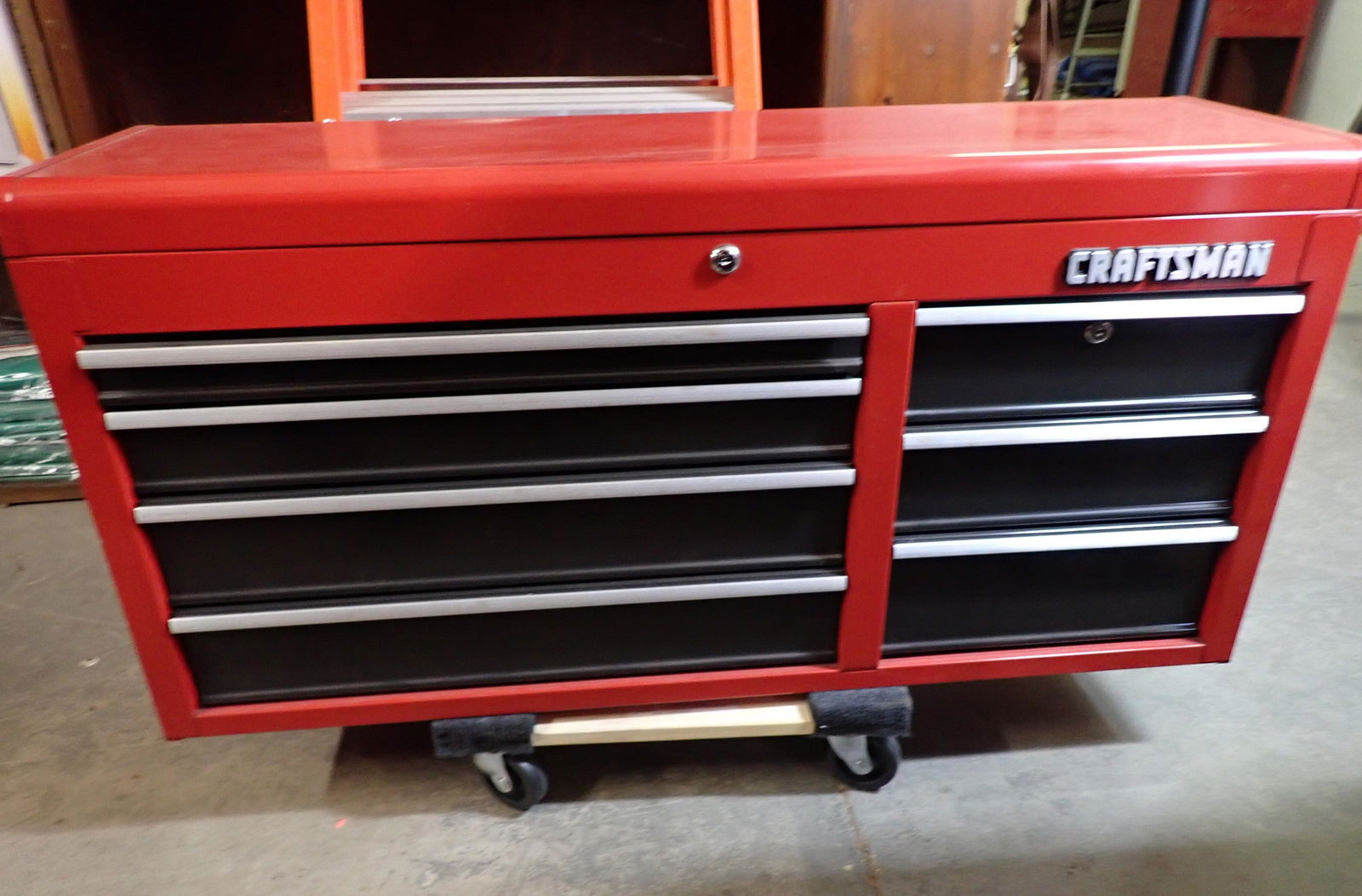Craftsman  Tool Chest (1 of 6)