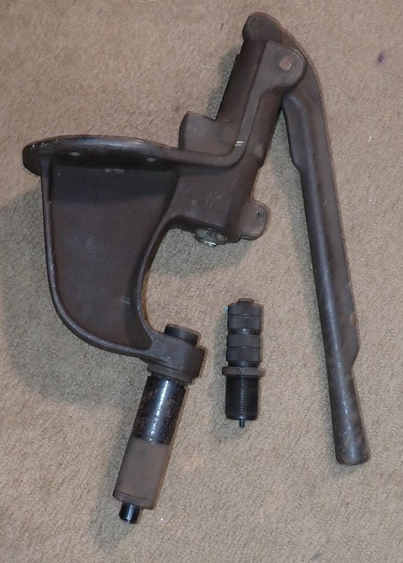 Herters Super Model 3 Ammo Reloader (1 of 3)